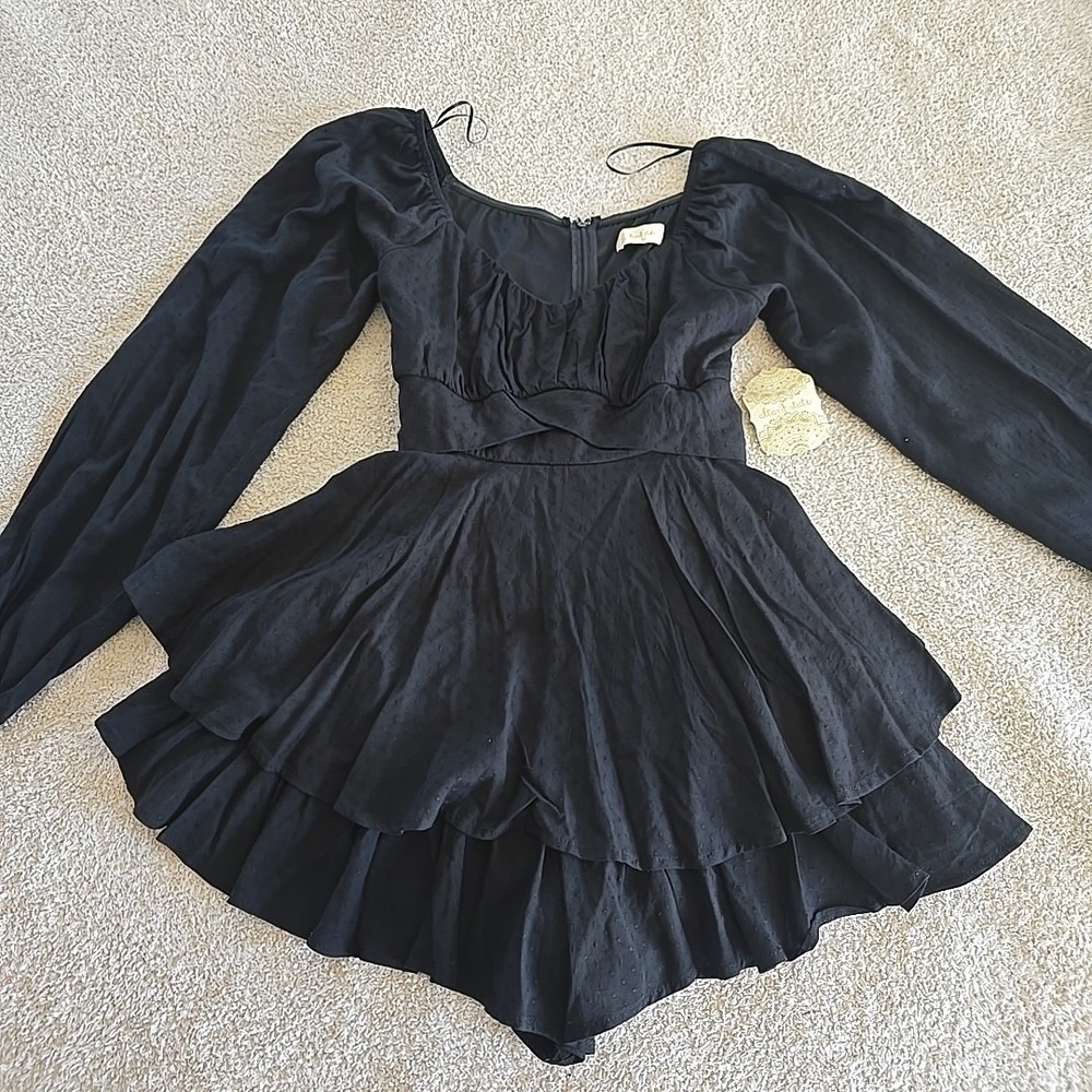 Altar'd State Lola Crossover Romper  Tie Waist Black 3D‎ Dots Sz L NWT Fairycore